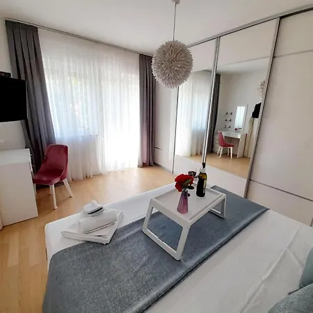Urban Luxury Oasis Apartment